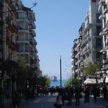 New Diamond Xlarge Center 200 Mbps Speed Wifi Apartment Thessaloniki